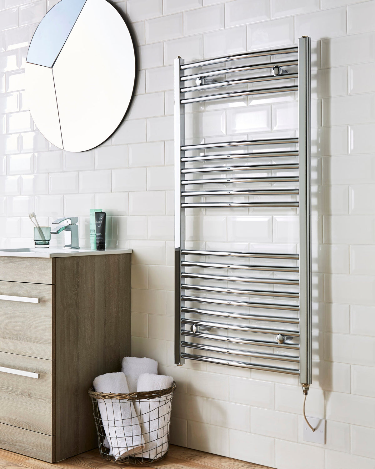Electric Straight Towel Rail 500 x 1000mm 200W