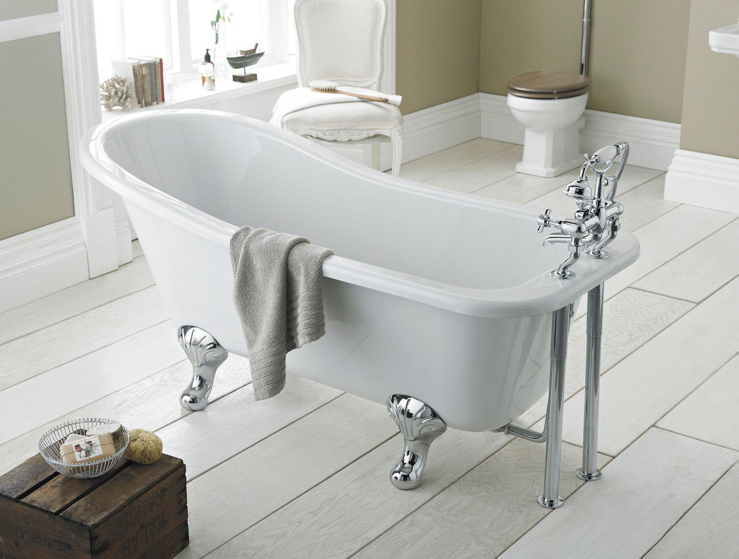 Hudson Reed 1690mm Freestanding Bath With Deacon Legs